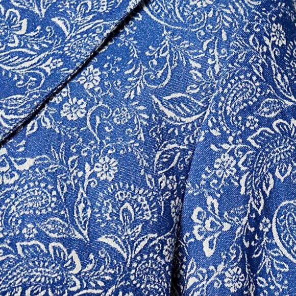 NWOT. QVC Cotton/Linen blue and white jacquard blazer w/full lining&real pockets - Picture 3 of 6